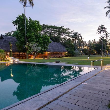 Marari Beach Resort Alleppey - A Cgh Earth Experience Mararikulam Ngoại thất bức ảnh